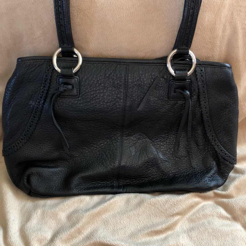 Stone Mountain Black Leather Purse